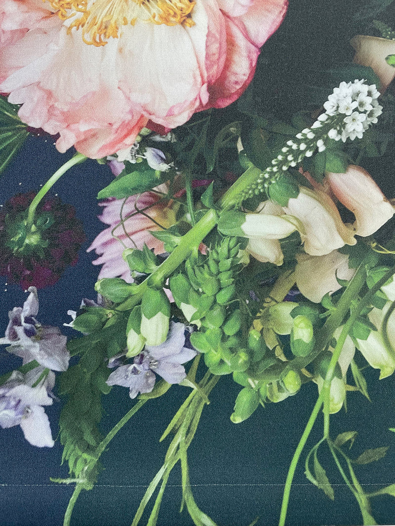 Floral Portraits: Bouquet SAMPLE roller blind